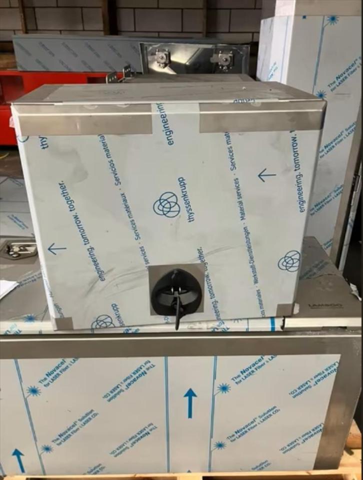 Onderbouwkist Sonderborg RVS 1,5mm 600x400/340x525mm gasveer, Auto diversen, Auto-accessoires, Nieuw, Ophalen