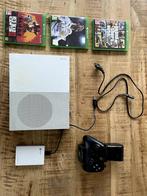 Xbox One + 2TB Gamedrive + 3 Games + Controllers + Charger, Spelcomputers en Games, Spelcomputers | Xbox One, Xbox One, Met 2 controllers