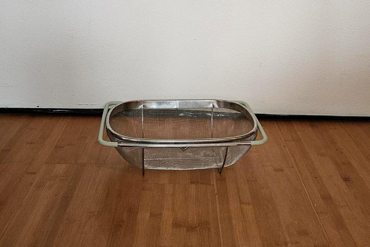 Uitschuifbaar Vergiet - Zo Goed Als Nieuw!, Huis en Inrichting, Woonaccessoires | Schalen en Manden, Zo goed als nieuw, Mand, Rechthoekig