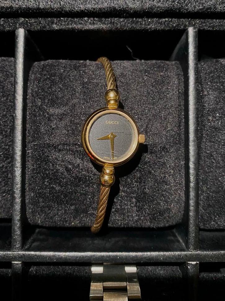 Gucci vintage horloge, Sieraden, Tassen en Uiterlijk, Horloges | Dames, Gebruikt, Overige merken, Leer, Ophalen of Verzenden