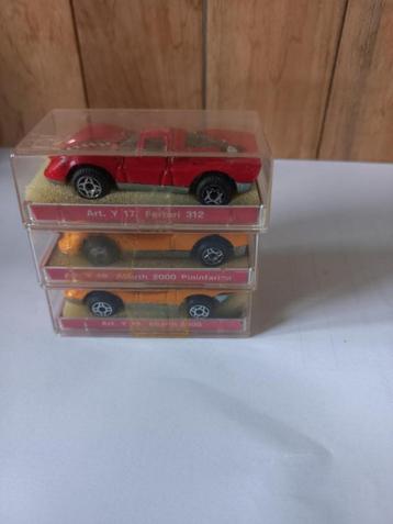 Poly Toys 3x racewagens. 1 : 66 beschikbaar voor biedingen