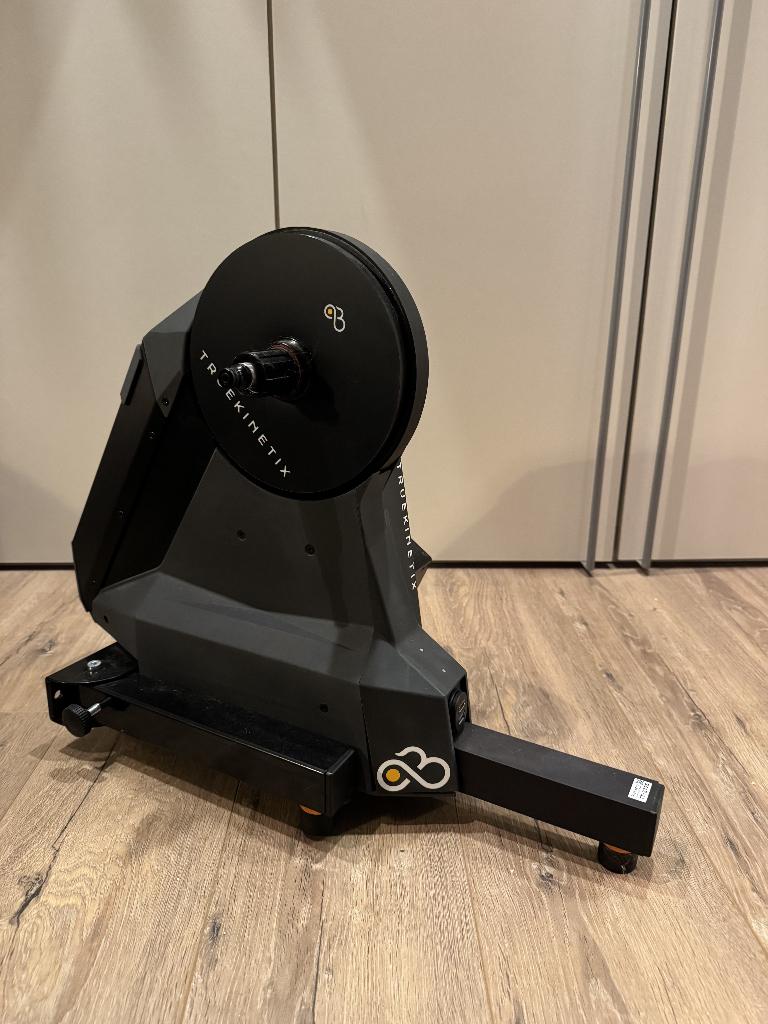 Indoor trainer truekinetix, Sport en Fitness, Wielrennen, Ophalen of Verzenden, Zo goed als nieuw, Overige typen