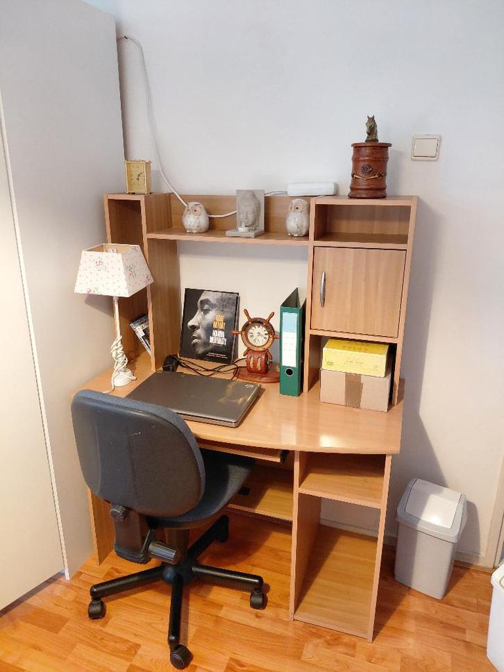 study desk （not include the articles on desk）  10euro, Huis en Inrichting, Bureaus, Ophalen