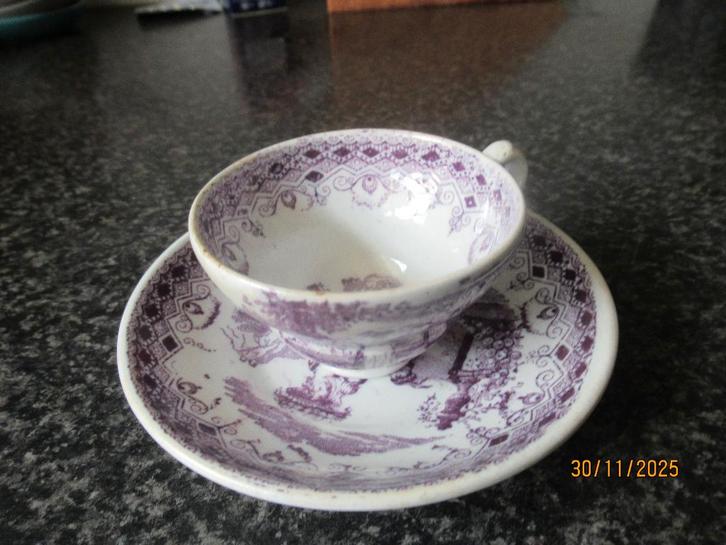 ANTIEK KOP EN SCHOTELTJE- P REGOUT MAASTRICHT- DECOR JOY, Antiek en Kunst, Antiek | Keramiek en Aardewerk, Ophalen of Verzenden