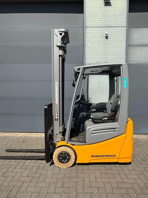 Jungheinrich EFG213 Elektrische Heftruck (bj 2019), Zakelijke goederen, Machines en Bouw | Heftrucks en Intern transport, Heftruck
