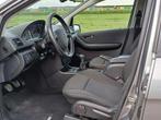 Mercedes-Benz A-Klasse 180 BlueEFFICIENCY Business Class /NL, Voorwielaandrijving, Stof, Gebruikt, 4 cilinders