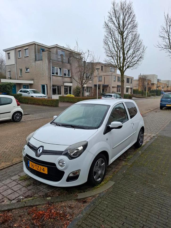 Renault Twingo 1.2 16V 2012 Wit, Auto's, Renault, Particulier, Twingo, Airconditioning, Radio, Benzine, A, Hatchback, Handgeschakeld