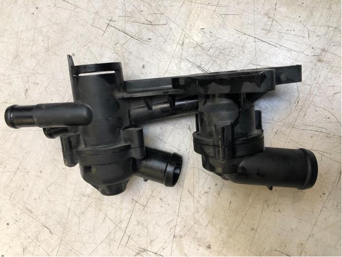 Thermostaathuis van een Audi A3, Auto-onderdelen, Overige Auto-onderdelen, Audi, Gebruikt, 3 maanden garantie, Ophalen of Verzenden