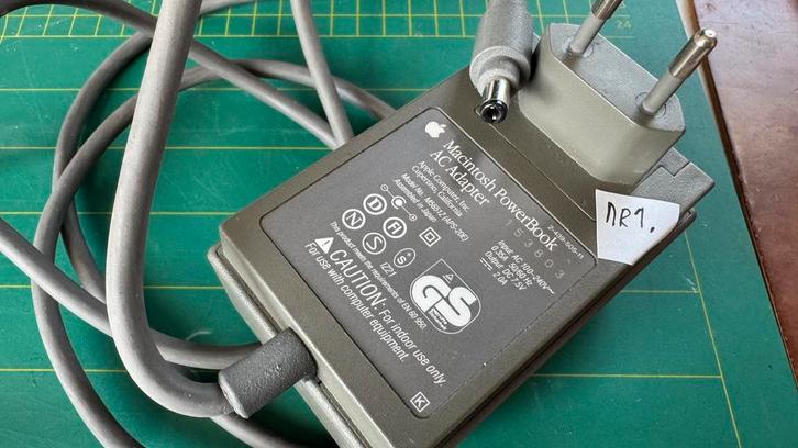 Apple PowerBooks iBooks voedingen Overzicht, Computers en Software, Apple Macbooks, Zo goed als nieuw, Overige modellen, 13 inch