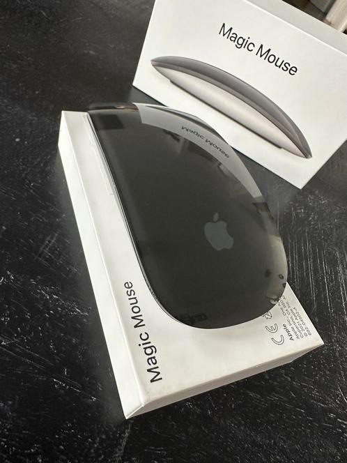 Apple Magic Mouse - Zwart Multi‑Touch-oppervlak, Computers en Software, Muizen, Zo goed als nieuw, Ophalen of Verzenden