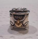 Pandora Zilveren bedel Juwelendoosje met Gouden hart nr.109