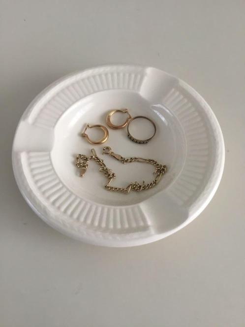 Wedgwood Edme asbak, sieradenschaaltje 12 cm excl. inhoud, Huis en Inrichting, Keuken | Servies, Zo goed als nieuw, Overige typen