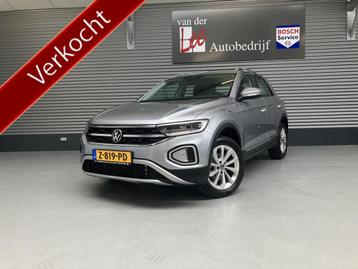 Volkswagen T-Roc 1.5 TSI STYLE/IQ DRIVE/IQ LIGHT/PDC/CAM/KEY beschikbaar voor biedingen
