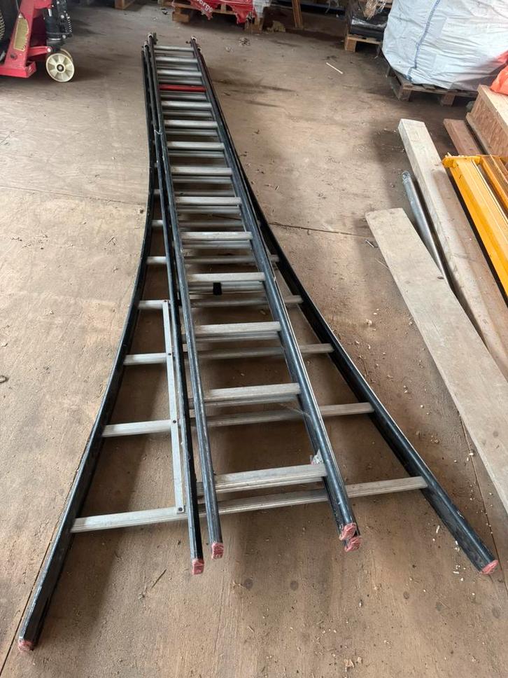 Altrex nevada, Doe-het-zelf en Verbouw, Ladders en Trappen, Zo goed als nieuw, Ladder, 4 meter of meer, Ophalen