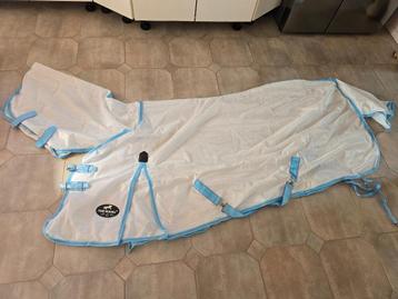 Vliegendeken vaste hals bovenmaat 150 ondermaat 200 cm beschikbaar voor biedingen