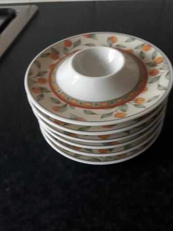 6 Eierschaaltjes koffietijdservies . beschikbaar voor biedingen
