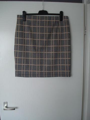 ZGAN - rok - maat 46 XL - zwart  geel-bruin creme  beschikbaar voor biedingen