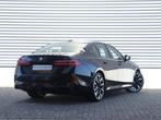 BMW i5 eDrive40 | M Sportpakket Pro | Comfort Pack | Driving, Auto's, Automaat, Achterwielaandrijving, Zwart, Met garantie (alle)