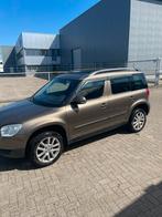 Skoda Yeti 1.2 TSI 77KW Dsg7 2011 panoramadak, Auto's, Skoda, 15 km/l, Zwart, 4 cilinders, Bruin