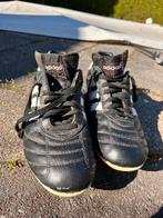 Voetbalschoenen Adidas maat 39  1/2, Gebruikt, Maat XS of kleiner, Schoenen, Ophalen of Verzenden