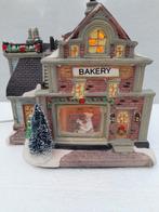Kersthuis Lemax Bakery/ bakkerij met verlichting , 20 cmx13c, Diversen, Kerst, Gebruikt, Ophalen of Verzenden
