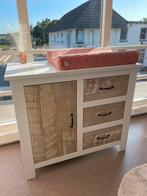 Commode wit/hout outlet, Ophalen, 50 tot 70 cm, 105 cm of meer, 100 cm of meer