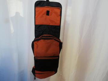 Seastorm cosmetic bag borsa ophangbaar inklapbaar div. vak beschikbaar voor biedingen