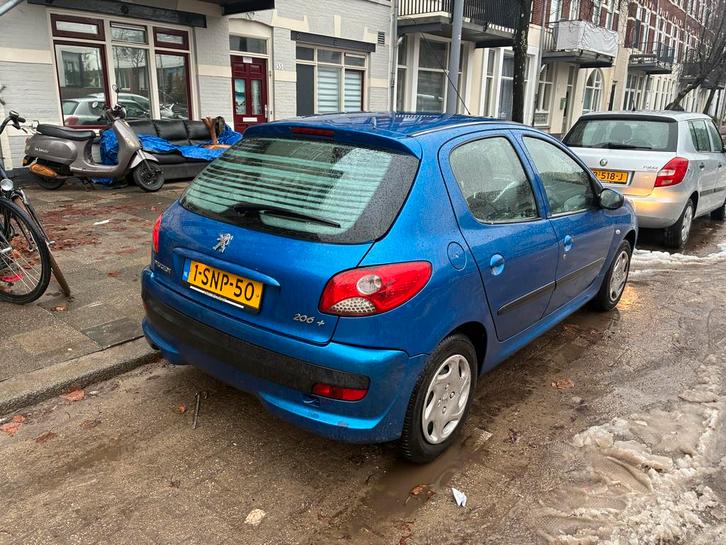 Peugeot 206+ 1.4 Hdif 5D 2010 Blauw, Auto's, Peugeot, Particulier, 206+, Diesel, C, Hatchback, Handgeschakeld, Geïmporteerd, Blauw