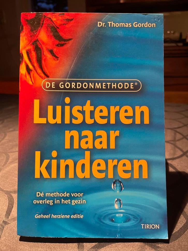 Luisteren naar kinderen - Thomas Gordon, Boeken, Advies, Hulp en Training, Zo goed als nieuw, Ophalen of Verzenden