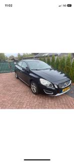 Volvo S60 T3 1.6 110KW Powershift 2012 Zwart, Voorwielaandrijving, 1596 cc, Zwart, 4 cilinders