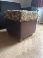 Vintage Poef met Opbergruimte, Minder dan 50 cm, Gebruikt, Vierkant, Ophalen of Verzenden