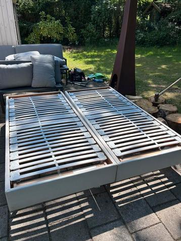 Gratis 180x200 bed met lattenbodems