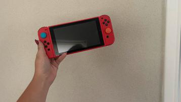 Nintendo switch limited edition + spellen beschikbaar voor biedingen