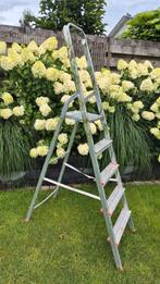 Huishoudtrap Trapje 5 treden, Doe-het-zelf en Verbouw, Ladders en Trappen, Ophalen, Gebruikt, Minder dan 2 meter