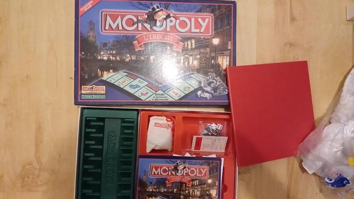 bordspel zgan Monopoly Utrecht Monopolie 1e editie fraai, Hobby en Vrije tijd, Gezelschapsspellen | Bordspellen, Nieuw, Een of twee spelers