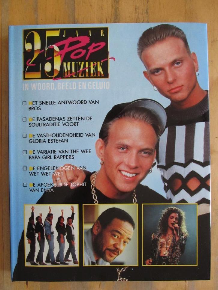 25 jaar popmuziek 1988 Madonna Michael Jackson Prince Toto, Boeken, Muziek, Zo goed als nieuw, Artiest, Ophalen of Verzenden