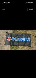 Suzuki Vlag 75x145 cm - ZGAN, Diversen, Ophalen of Verzenden, Zo goed als nieuw