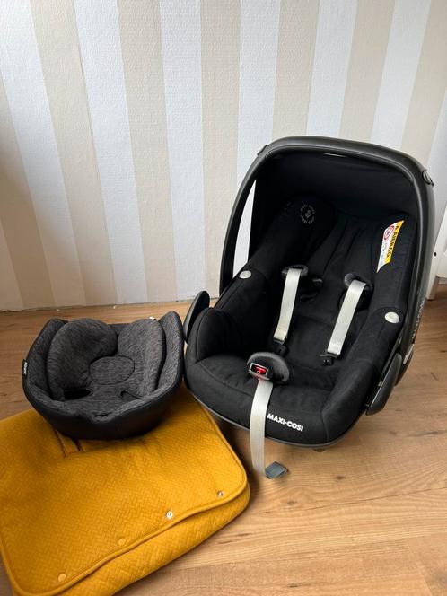 Maxi-cosi Pebble Pro i-Size incl. voetenzak Jollein, Kinderen en Baby's, Autostoeltjes, Gebruikt, Maxi-Cosi, 0 t/m 13 kg, Autogordel
