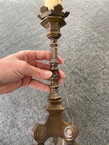 Oude messing lampenvoet art deco sierlijk voet schemerlamp beschikbaar voor biedingen