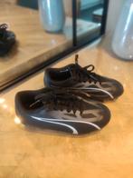 puma voetbalschoenen kind met scheen beschermers, Sport en Fitness, Voetbal, Maat XS of kleiner, Ophalen of Verzenden, Nieuw, Schoenen