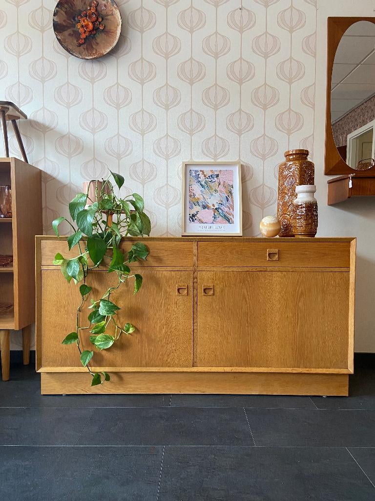 Vintage Deense eiken wandkast/dressoir van Brouer Møbler, Ophalen, Gebruikt, 100 tot 150 cm, Eikenhout