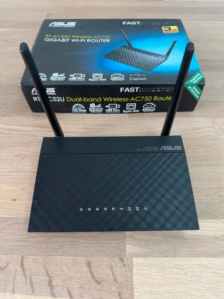 Nette ASUS Router RT-AC52U, Computers en Software, Routers en Modems, Zo goed als nieuw, Router, Ophalen of Verzenden