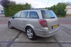 Opel Astra Wagon 1.4 Essentia, Auto's, Voorwielaandrijving, Stof, Gebruikt, Zwart