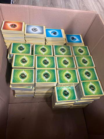 Pokemon kaarten beschikbaar voor biedingen