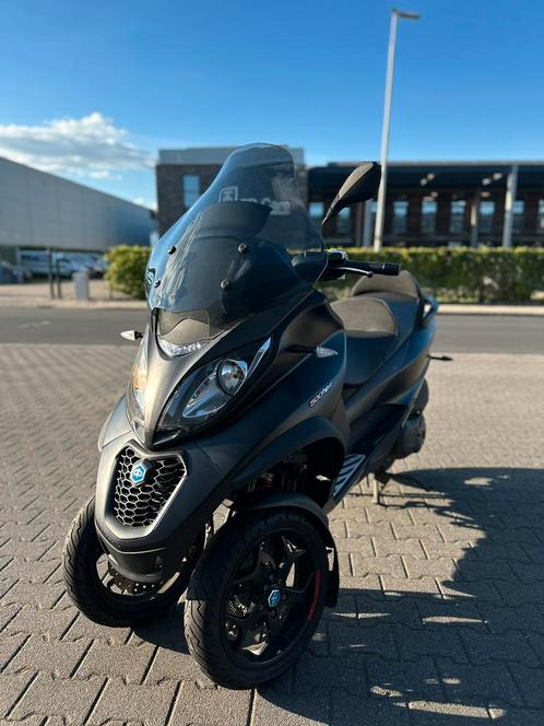 Piaggio 2021 MP3 500 HPE Sport ASR ABS Akrapovic, Motoren, Motoren | Piaggio, Particulier, Sport, 12 t/m 35 kW, Ophalen of Verzenden