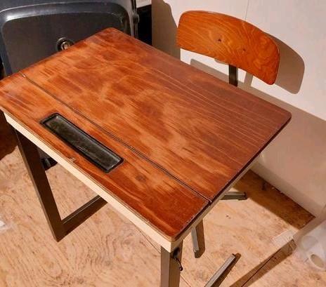 Vintage schoolbank met stoel, Kinderen en Baby's, Kinderkamer | Tafels en Stoelen, Gebruikt, Tafel(s) en Stoel(en), Ophalen