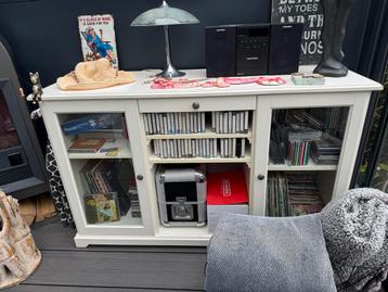 Gratis - Dressoir Kastje - 145x49x87,5cm Gratis ophalen! beschikbaar voor biedingen