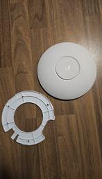 Ubiquiti UniFi AP AC Pro, Computers en Software, Accesspoints, Ophalen of Verzenden, Gebruikt, Ubiquiti