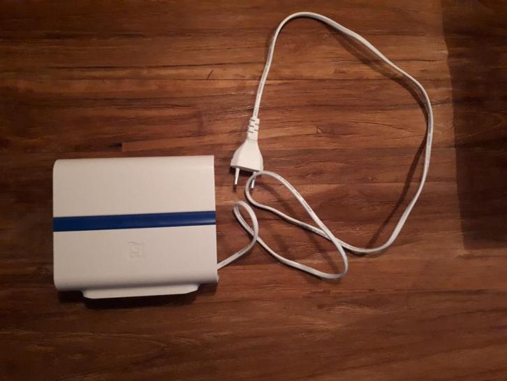 Versterker Hirschmann shop HMV41 & GHV 20M eco power, Audio, Tv en Foto, Versterkers en Receivers, Zo goed als nieuw, Overige systemen