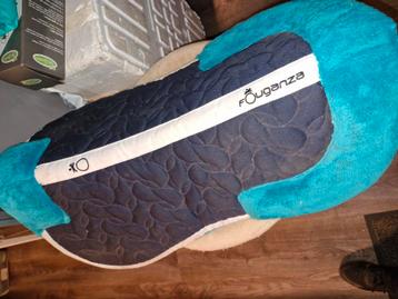 Fouganza bond dekje 55 cm beschikbaar voor biedingen